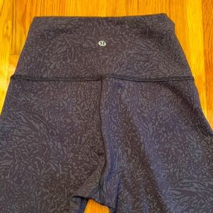 Lululemon Wunder Train Crop Leggings